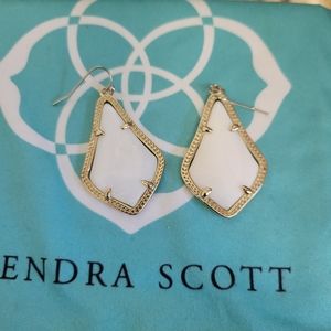 Kendra Scott Alex white earrings